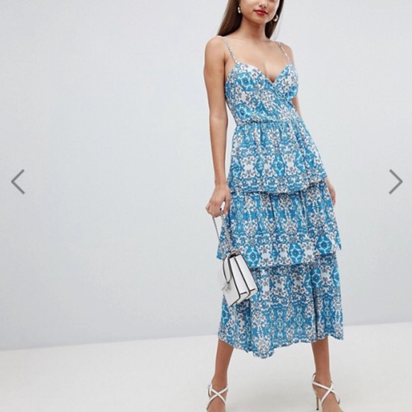 ASOS Dresses & Skirts - SALE💋  Closet London Layered Cami Dress